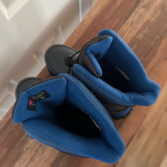 DSG Kids' Menace 100g Winter Boots Boy’s Size 4 - Picture 6 of 9